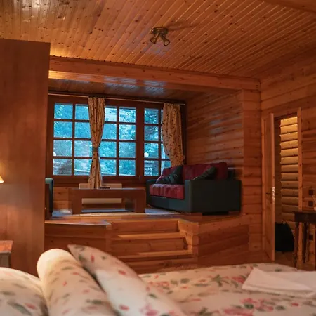 7Hills Finnish Luxury Chalet By Ski Alure Eptalofos Exterior photo
